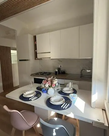 Maison Louis Apartman *